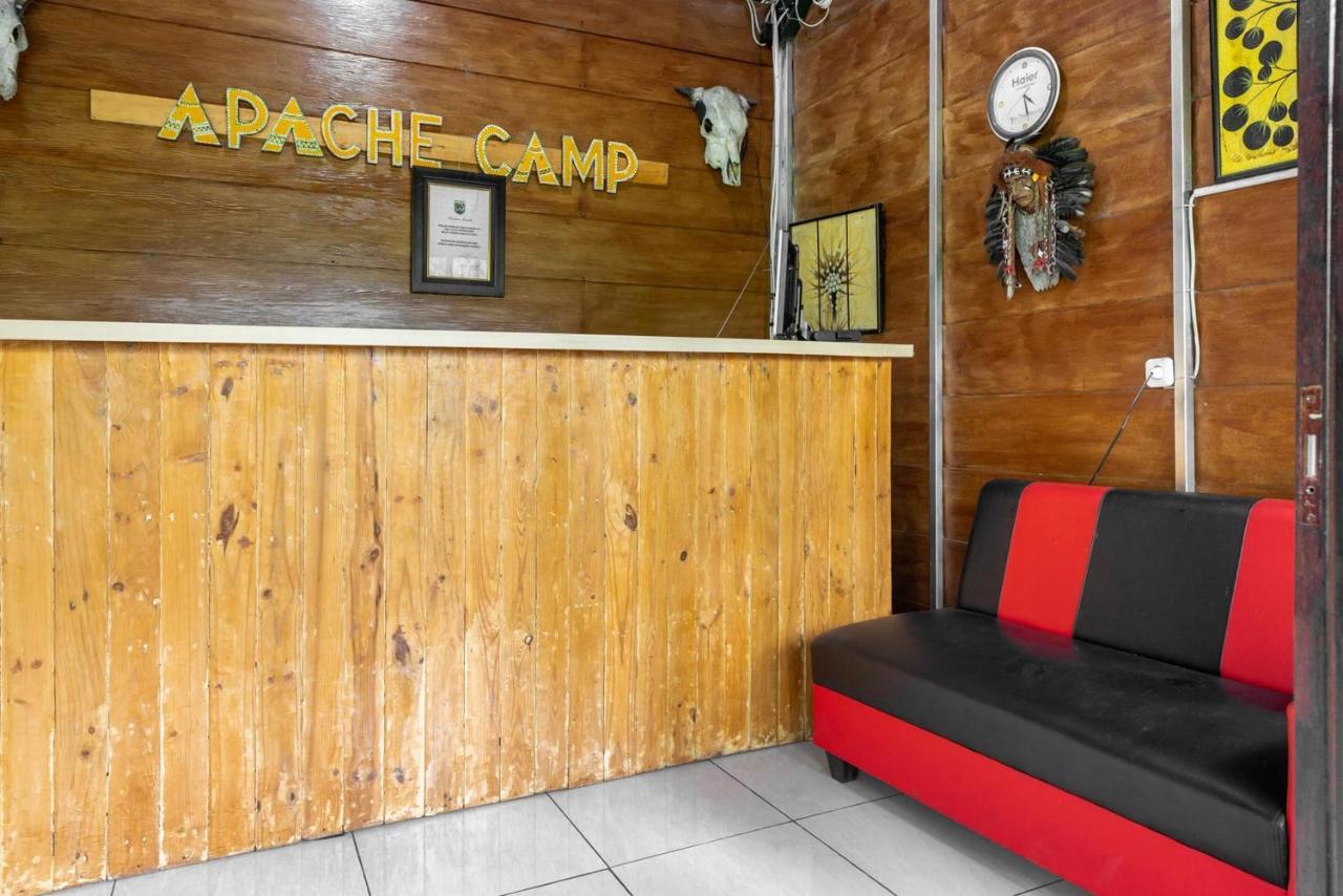 Reddoorz @ Apache Camp Hotel Batu  Exterior photo